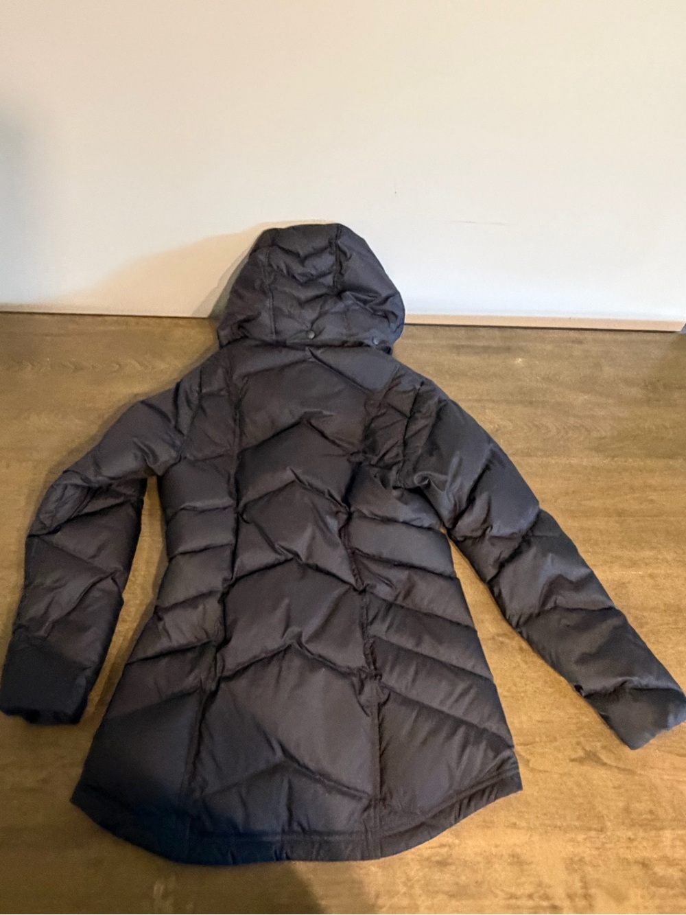 Patagonia Down With It Insulated Full Zip Hooded Jacket Size XS Black EUC - Picture 4 of 8
